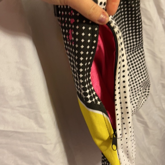 Barbie purse - Picture 3 of 5